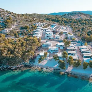 Parco vacanze Oi Concept Village Buqez & Vita, Drage